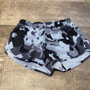 camo workout shorts